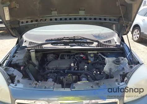 2005 Saturn Relay Fwd from USA, damaged, VIN 5GZDV23L65D189627